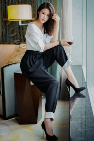 中间人泰剧在线观看免费完整版_高清蓝光在线观